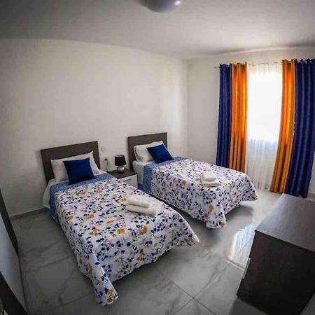 Apartamento Meadow Views Saint Paul'S Bay Flat 2 Bahía de San Pablo Exterior foto