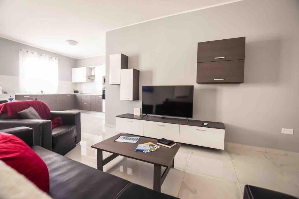 Apartamento Meadow Views Saint Paul'S Bay Flat 2 Bahía de San Pablo Exterior foto