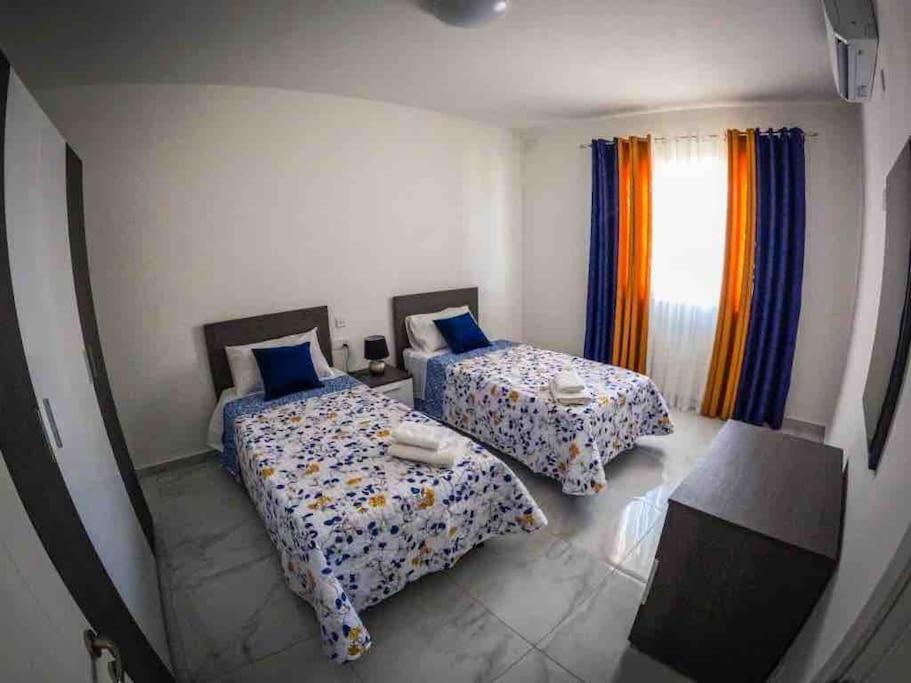 Apartamento Meadow Views Saint Paul'S Bay Flat 2 Bahía de San Pablo Exterior foto